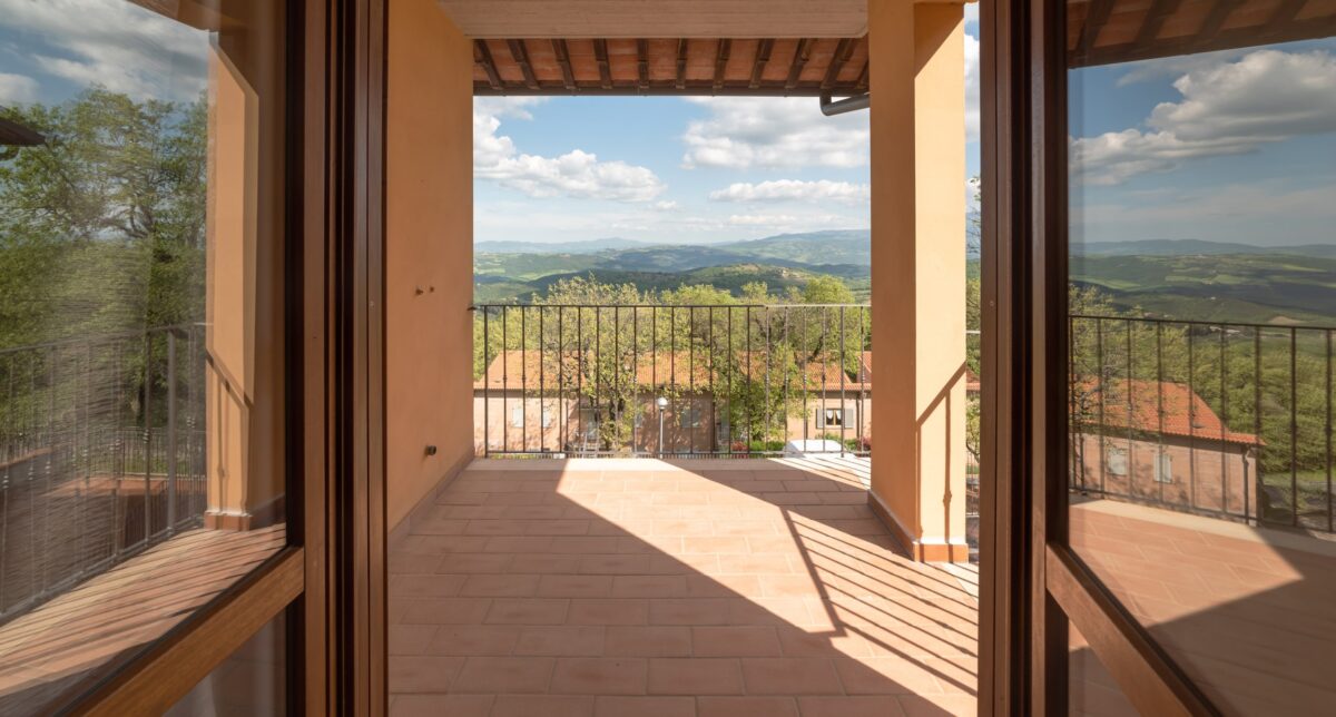 Montalcino Holidays book an apartment in Montalcino